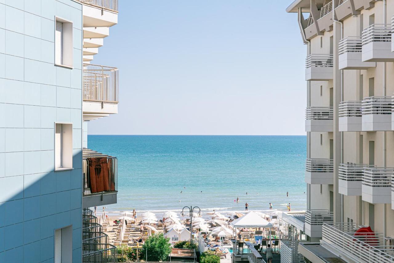 Hotel Pigalle Lido di Jesolo Zewnętrze zdjęcie
