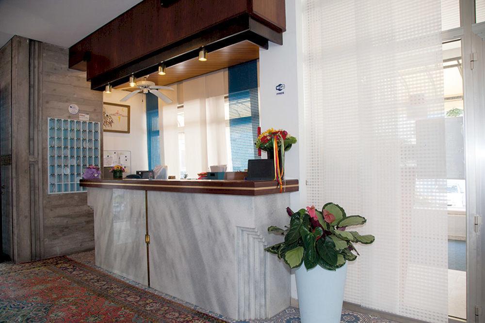 Hotel Pigalle Lido di Jesolo Zewnętrze zdjęcie
