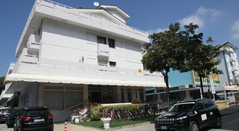 Hotel Pigalle Lido di Jesolo Zewnętrze zdjęcie