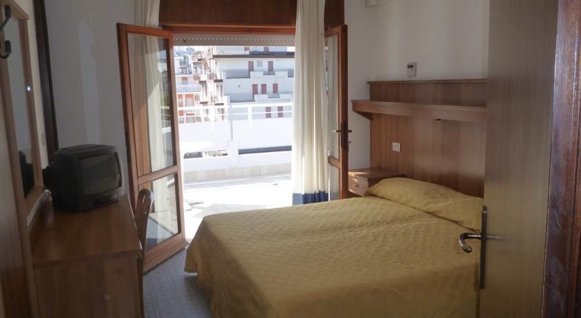 Hotel Pigalle Lido di Jesolo Zewnętrze zdjęcie